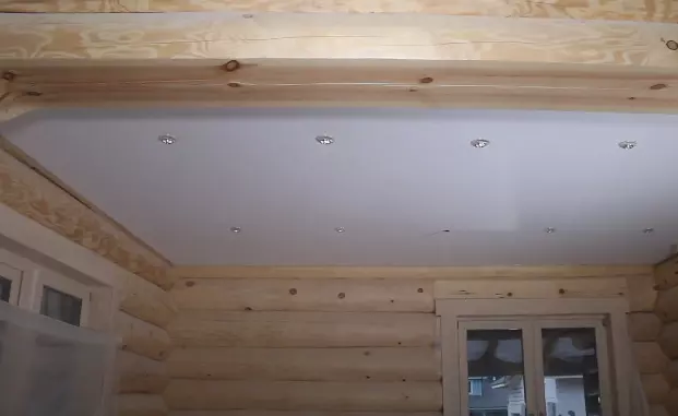Морозостойкий натяжной потолок